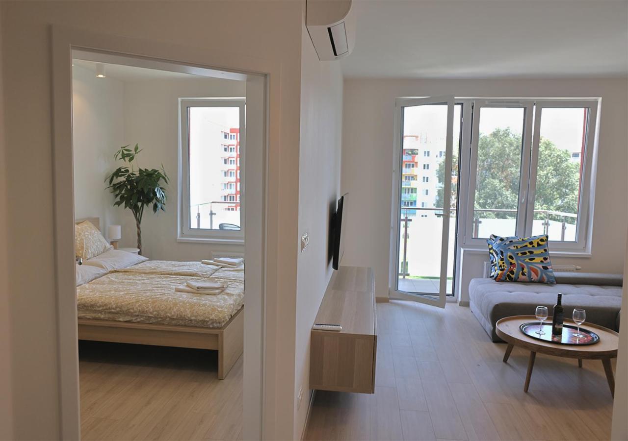 Luxury Grand Apartments By Bratislavatrip Bagian luar foto